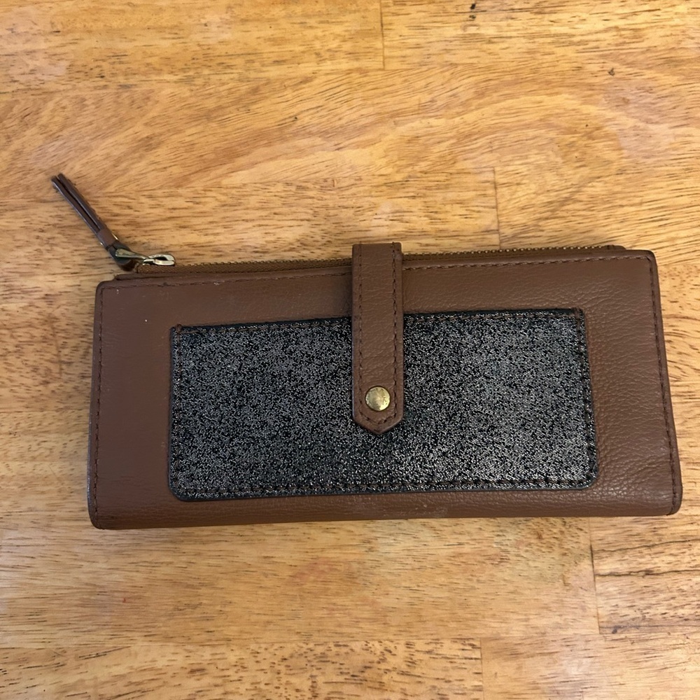 Fossil Leather Keely